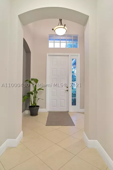 19304 Seneca Ave, Weston, FL 33332 photo 4