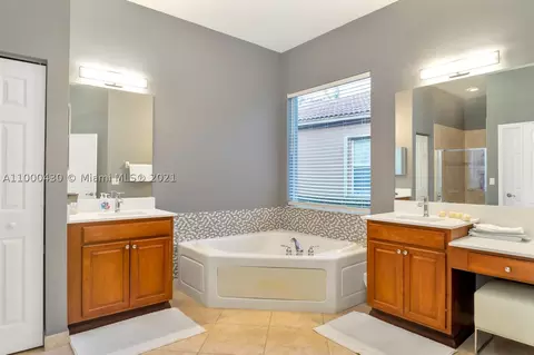 19304 Seneca Ave, Weston, FL 33332 photo 13
