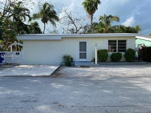 25 Buttonwood Dr, Key Largo, FL 33037 photo 1