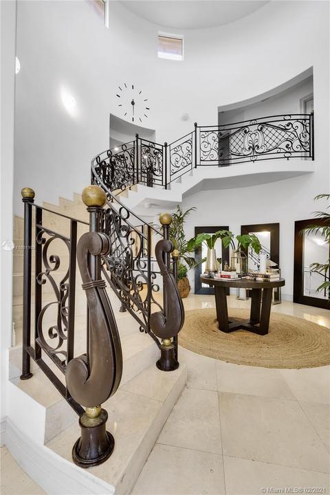 570 Hampton Ln, Key Biscayne, FL 33149 photo 12