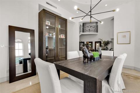 570 Hampton Ln, Key Biscayne, FL 33149 photo 15