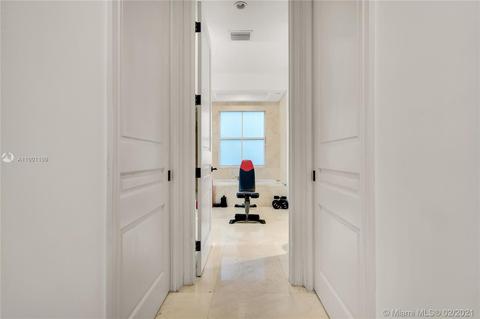 570 Hampton Ln, Key Biscayne, FL 33149 photo 24