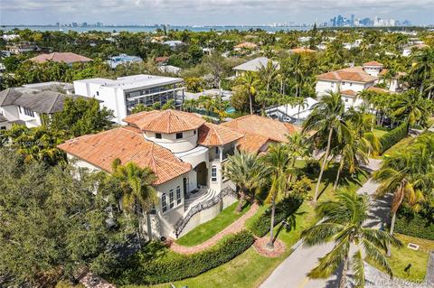 570 Hampton Ln, Key Biscayne, FL 33149 photo 1