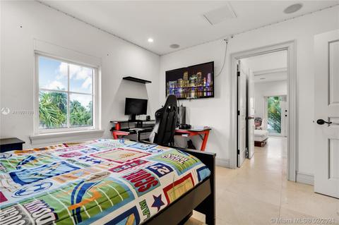 570 Hampton Ln, Key Biscayne, FL 33149 photo 42