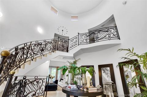 570 Hampton Ln, Key Biscayne, FL 33149 photo 8