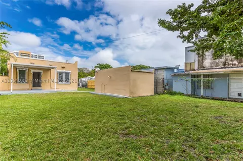 918 SW 10th St, Miami, FL 33130 photo 33