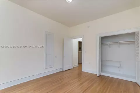 918 SW 10th St, Miami, FL 33130 photo 23