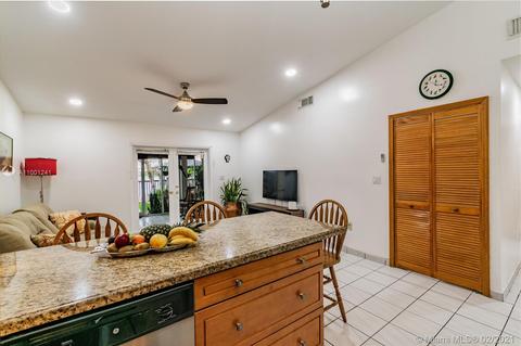 15009 SW 63rd St, Miami, FL 33193 photo 15