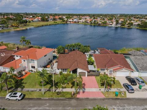 15009 SW 63rd St, Miami, FL 33193 photo 2