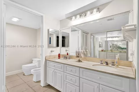151 Crandon Blvd #236, Key Biscayne, FL 33149 photo 9