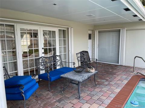 6960 Bottlebrush Dr, Miami Lakes, FL 33014 photo 24