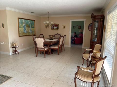 6960 Bottlebrush Dr, Miami Lakes, FL 33014 photo 8