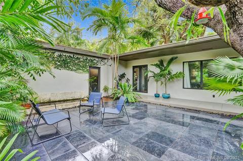 151 Edgewater Dr, Coral Gables, FL 33133 photo 3