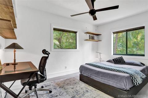 151 Edgewater Dr, Coral Gables, FL 33133 photo 17