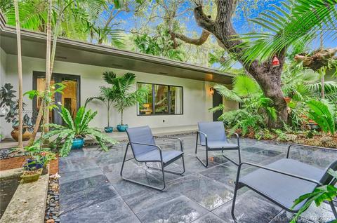 151 Edgewater Dr, Coral Gables, FL 33133 photo 5