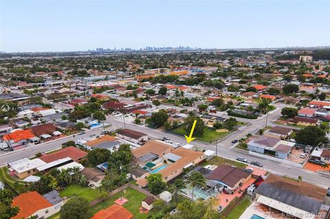 275 E 40th St, Hialeah, FL 33013 photo 8