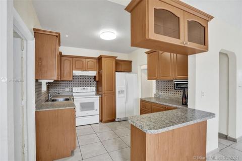 275 E 40th St, Hialeah, FL 33013 photo 33