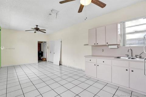 275 E 40th St, Hialeah, FL 33013 photo 49