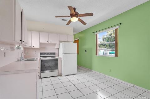 275 E 40th St, Hialeah, FL 33013 photo 47