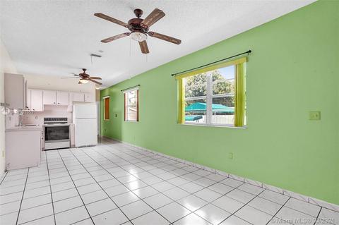 275 E 40th St, Hialeah, FL 33013 photo 43