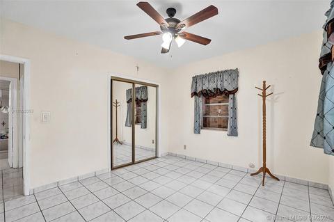 275 E 40th St, Hialeah, FL 33013 photo 19