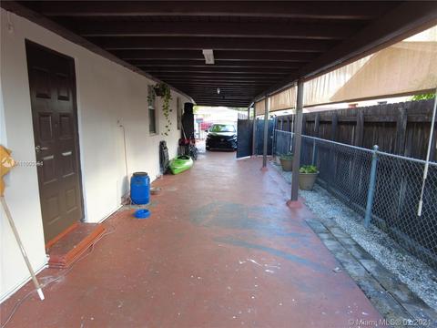 221 E 37th St, Hialeah, FL 33013 photo 15