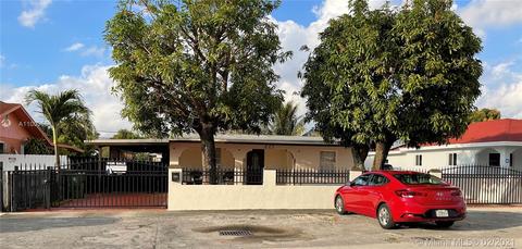221 E 37th St, Hialeah, FL 33013 photo 2