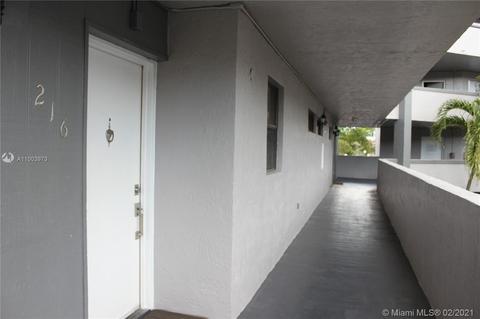 Undisclosed, Hialeah, FL 33015 photo 1