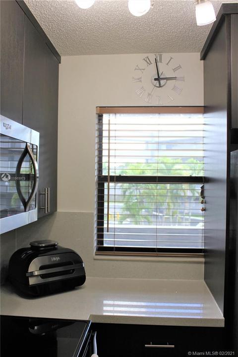 Undisclosed, Hialeah, FL 33015 photo 4