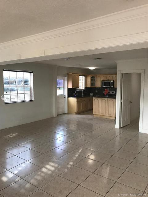 5015 E 1st Ave, Hialeah, FL 33013 photo 8