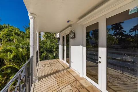 3535 E Fairview St, Miami, FL 33133 photo 42
