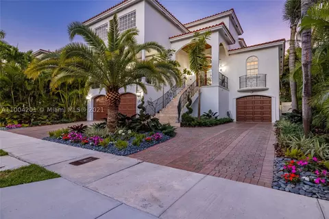 3535 E Fairview St, Miami, FL 33133 photo 81