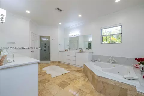 3535 E Fairview St, Miami, FL 33133 photo 36