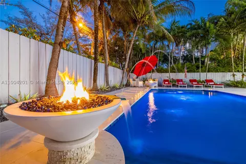 3535 E Fairview St, Miami, FL 33133 photo 39