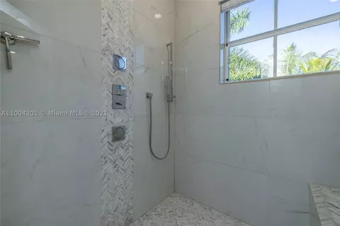 3535 E Fairview St, Miami, FL 33133 photo 37