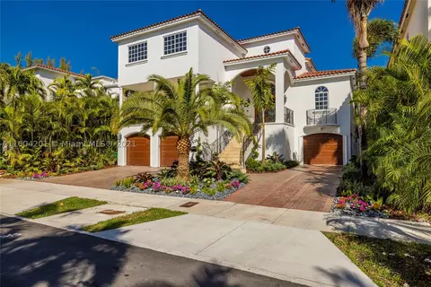 3535 E Fairview St, Miami, FL 33133 photo 2