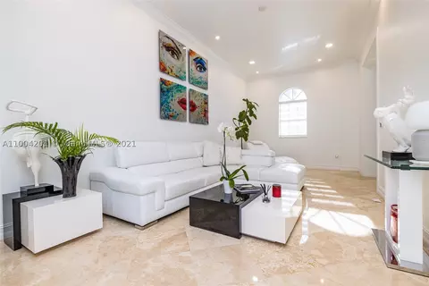 3535 E Fairview St, Miami, FL 33133 photo 24