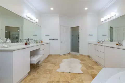 3535 E Fairview St, Miami, FL 33133 photo 35