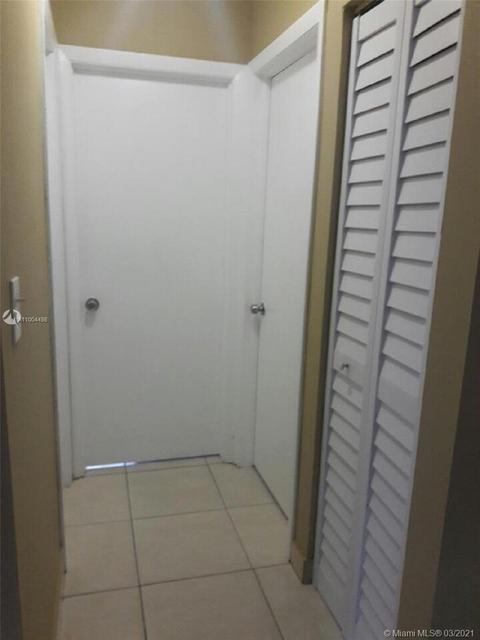 453 E 13th St, Hialeah, FL 33010 photo 6