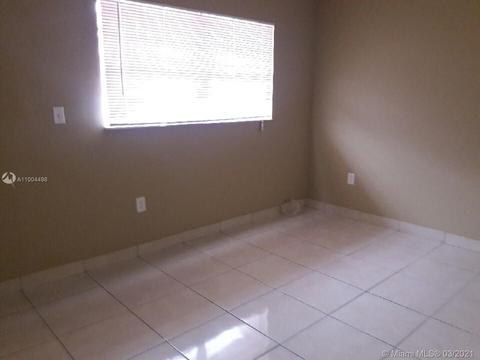 453 E 13th St, Hialeah, FL 33010 photo 7