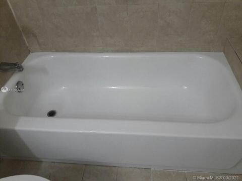 453 E 13th St, Hialeah, FL 33010 photo 10