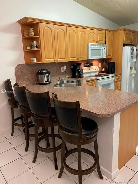 3375 W 76th St #237, Hialeah, FL 33018 photo 7