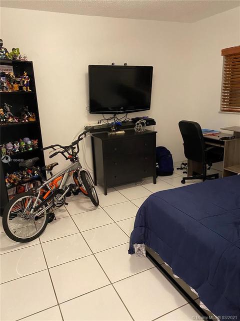 3375 W 76th St #237, Hialeah, FL 33018 photo 11