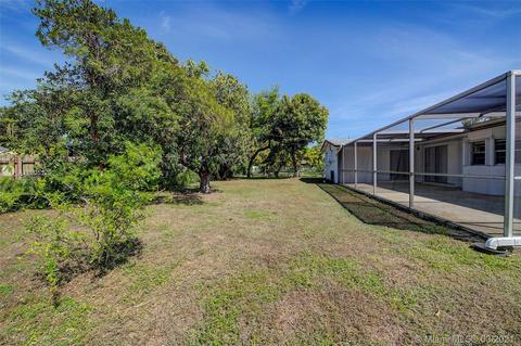 101 NE 173rd St, North Miami Beach, FL 33162 photo 12