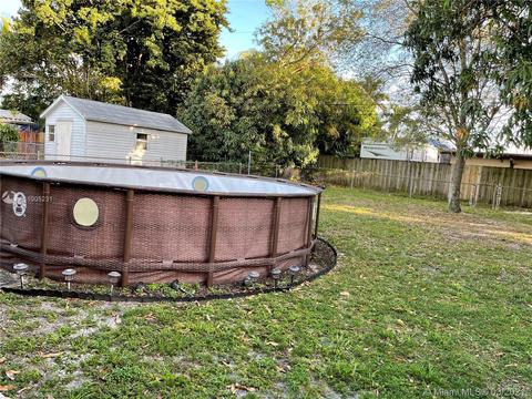 842 E 23rd St, Hialeah, FL 33013 photo 3