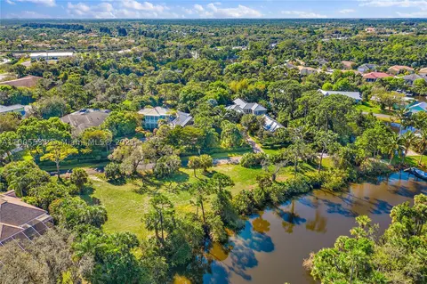191 SW Willow Lake Trl, Stuart, FL 34997 photo 6