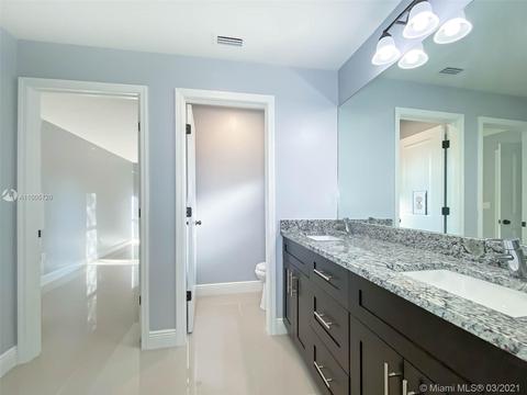 7645 5th Ter, Labelle, FL 33935 photo 10