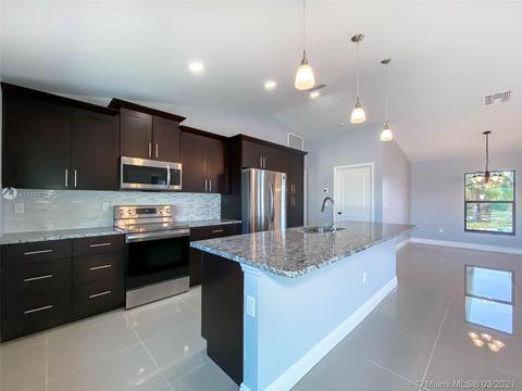 7645 5th Ter, Labelle, FL 33935 photo 4