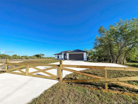 7645 5th Ter, Labelle, FL 33935 photo 2
