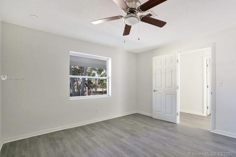 302 3rd St, Jupiter, FL 33458 photo 4